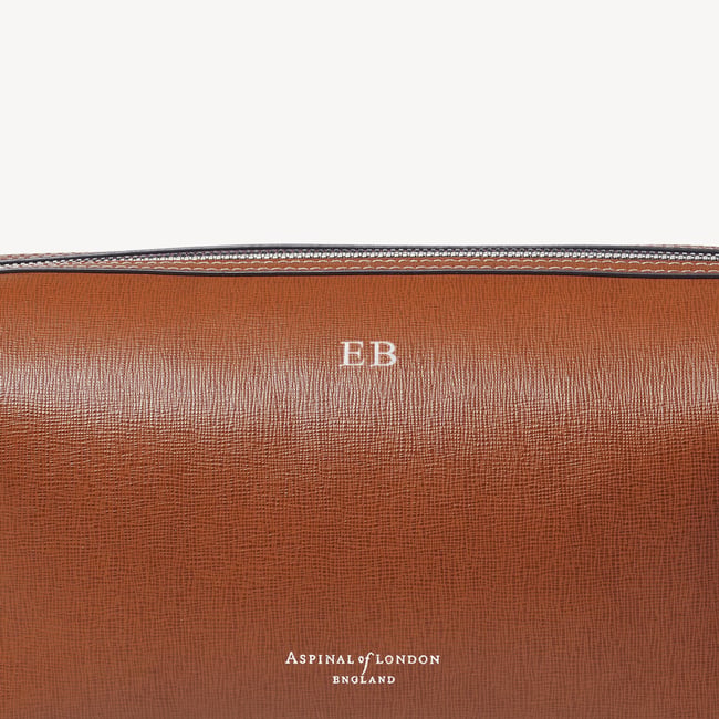 Mount Street Washbag Tan Saffiano