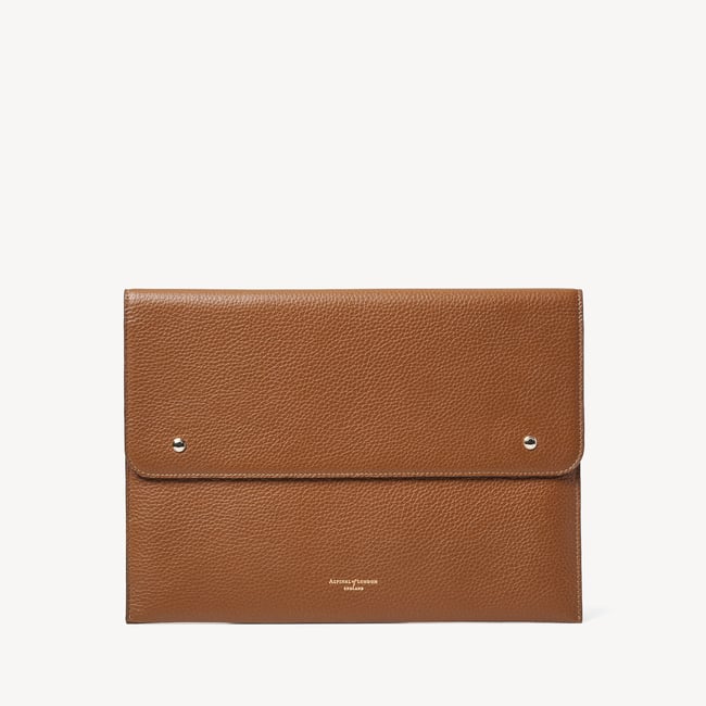 13-Inch Classic Laptop Case Tan Pebble