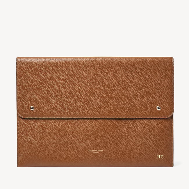 16-Inch Classic Laptop Case Tan Pebble