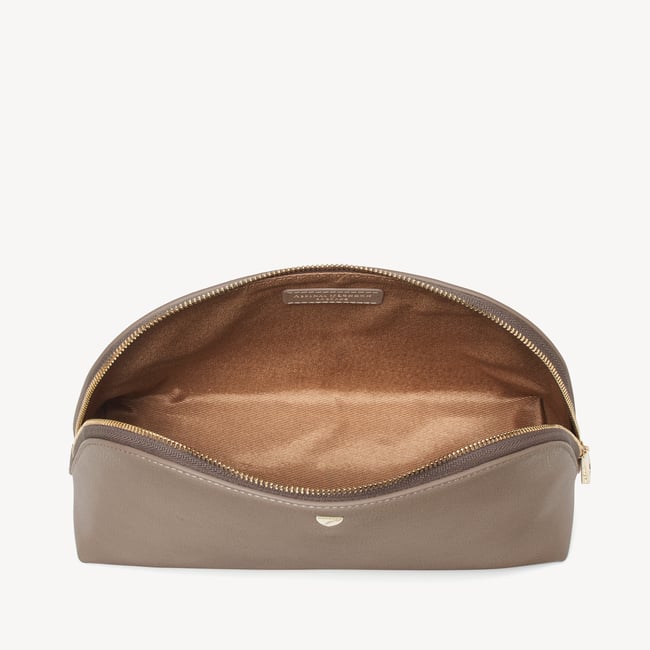 Classic Toiletry Bag Moleskin Soft Saffiano