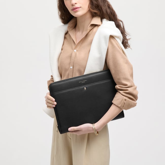 13-Inch Brook Street Folio Black Soft Saffiano