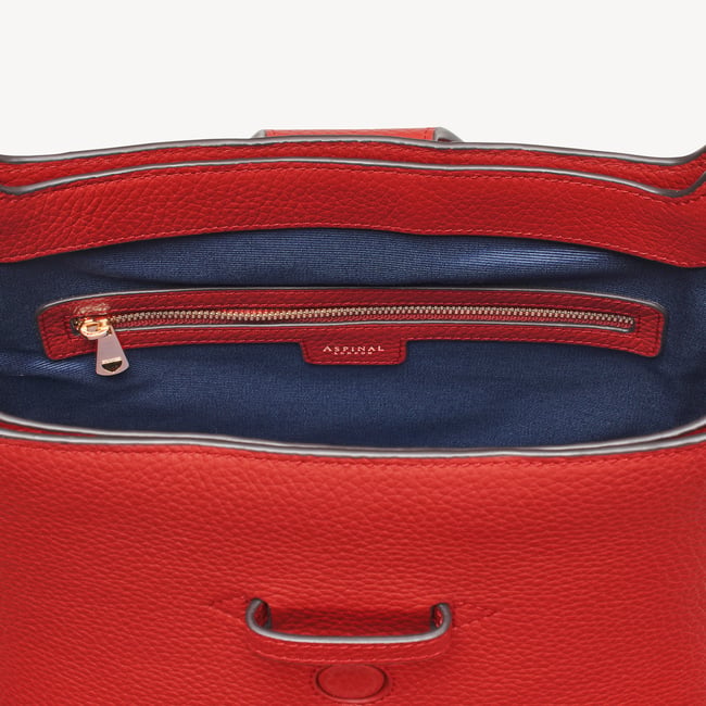 Ella Hobo Cardinal Red Pebble