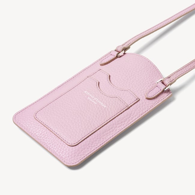 London Phone Case Powder Lilac Pebble