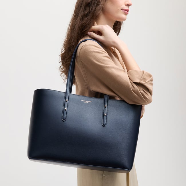 Regent Tote Navy Saffiano