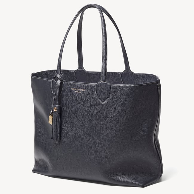 Hudson Tote Classic Navy Milled Pebble