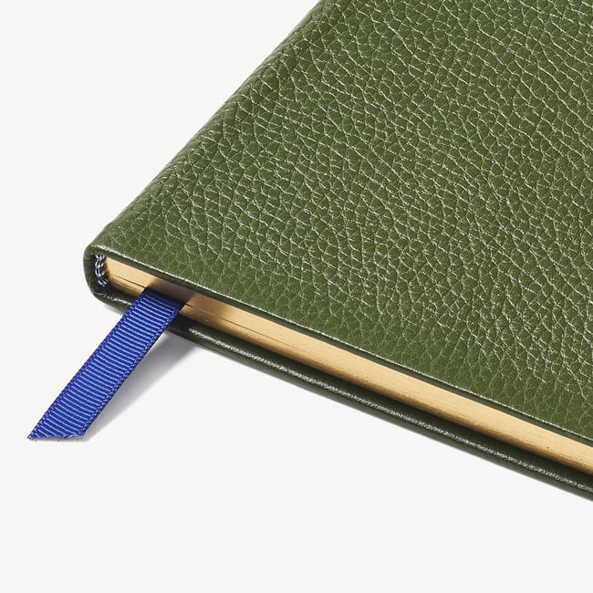 2027 A5 Week to View Diary Racing Green Pebble