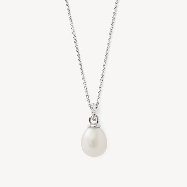 Diamond & Pearl Pendant Necklace 0.03ct Diamond