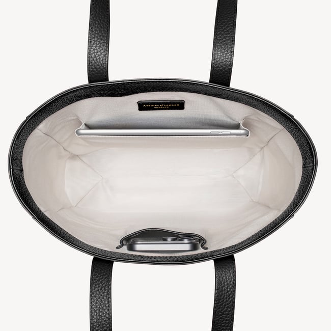 Essential Tote Black Pebble