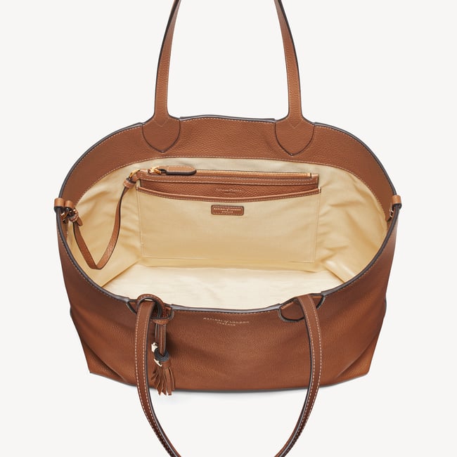Hudson Tote Tan Milled Pebble