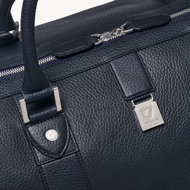Boston Duffle Travel Bag Navy Pebble