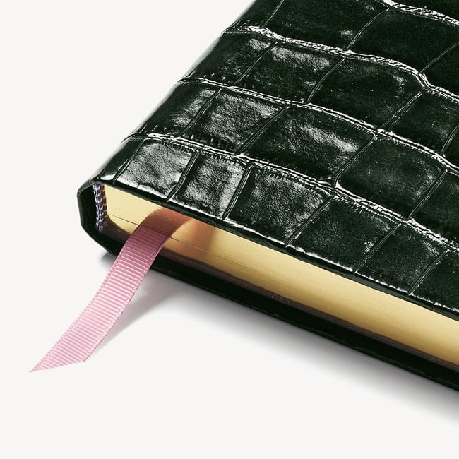 2027 A4 Day to Page Diary Deep Shine Evergreen Croc