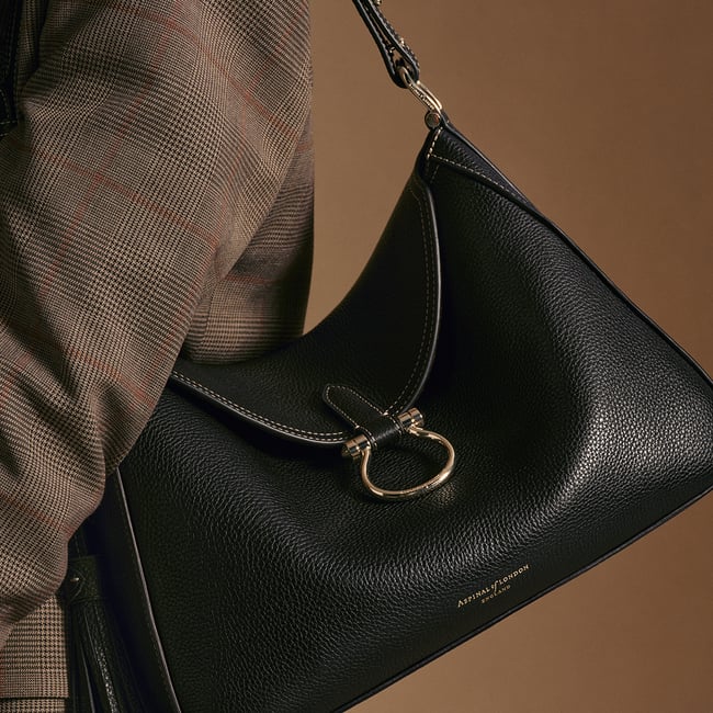 Bella Hobo Black Milled Pebble