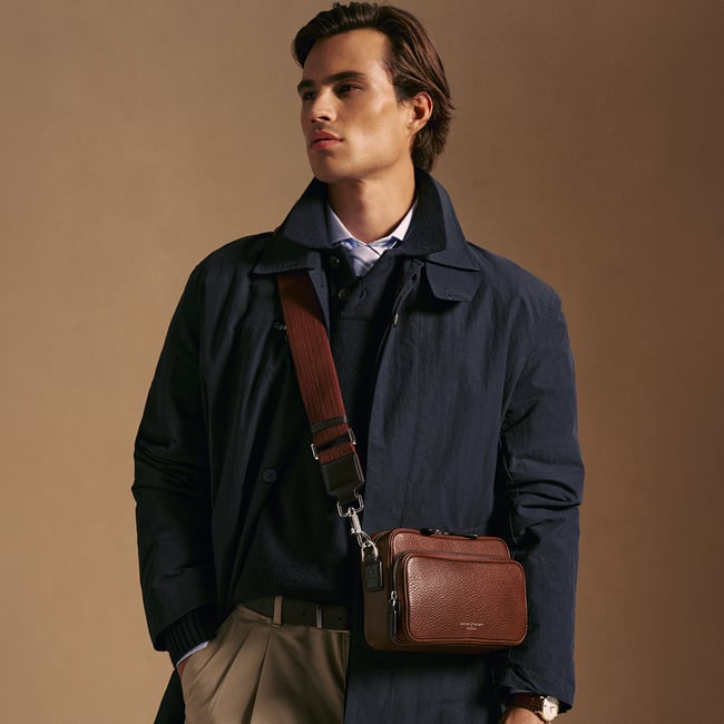 Reporter East West Messenger Tobacco Pebble