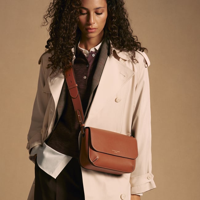 Ella Grande Crossbody Smooth Tan