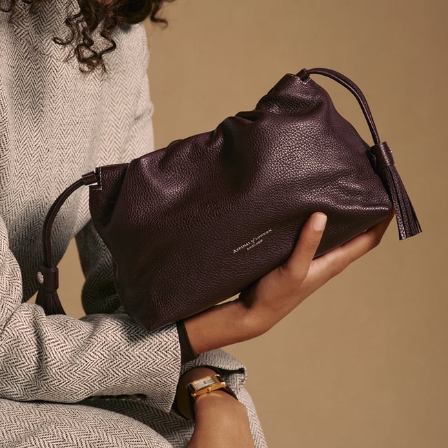 Soho Large Crossbody Pouch Wine Milled Pebble