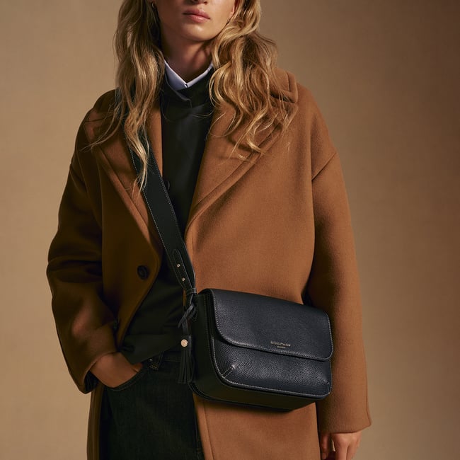 Ella Grande Crossbody Classic Navy Milled Pebble