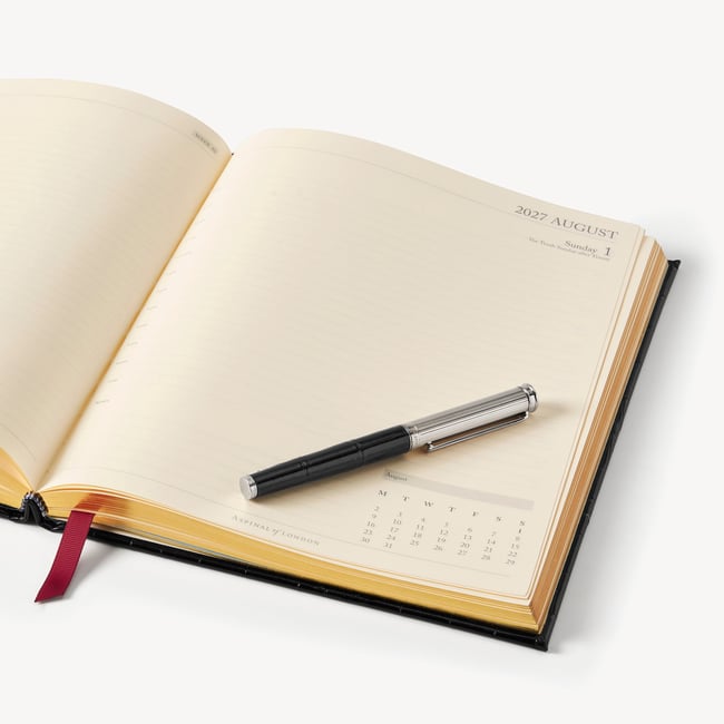 2027 A4 Day to Page Diary & Pen Set Deep Shine Black Croc