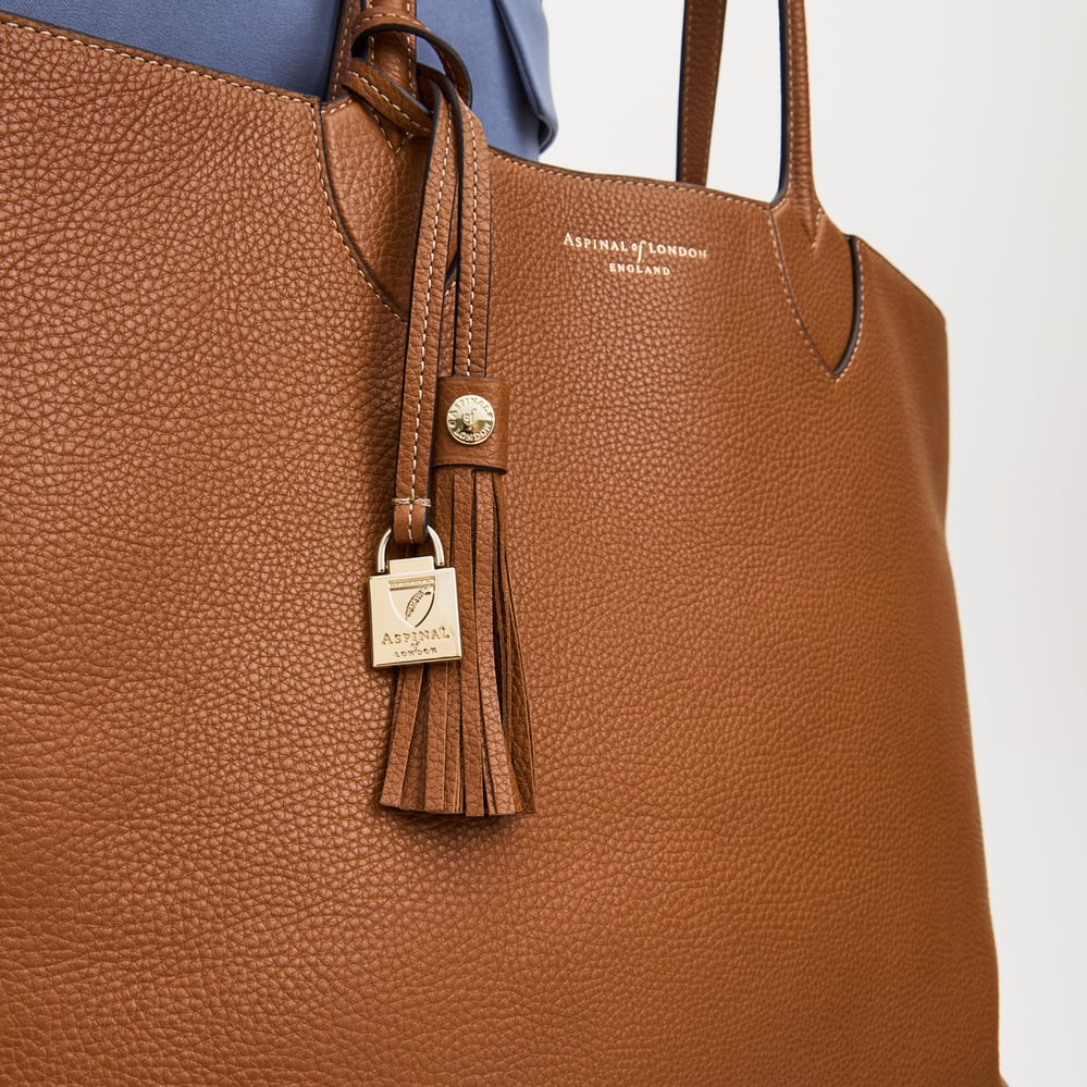 Hudson Tote Tan Milled Pebble