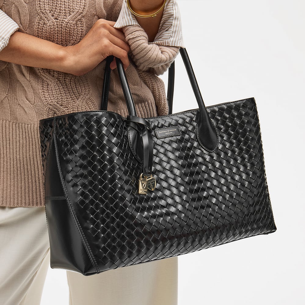 London Tote Black Deep Shine Woven Leather