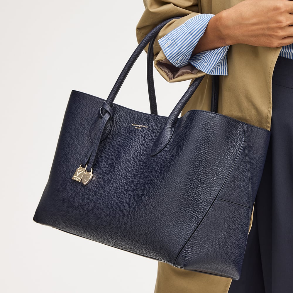 London Tote Navy Pebble