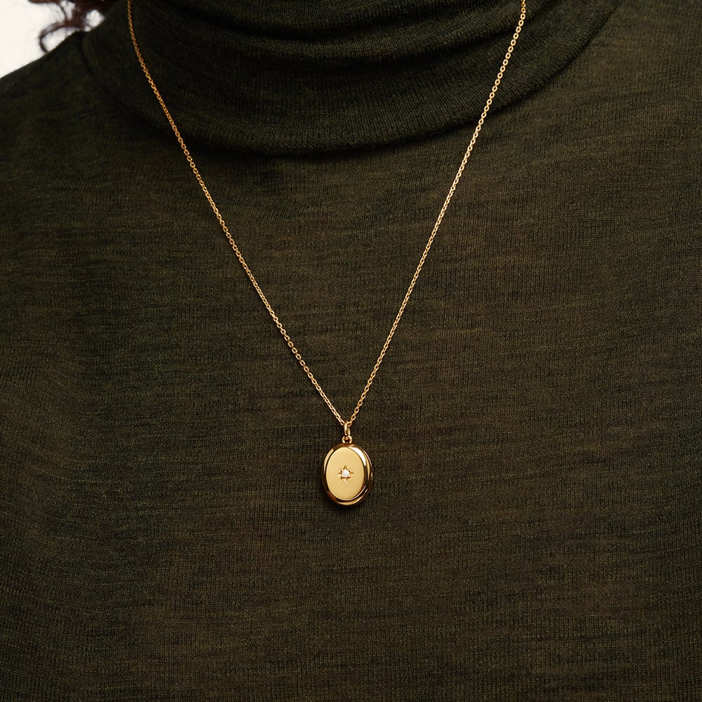 Oval Pearl Locket Necklace Pearl Cabochon & 18ct Gold Vermeil