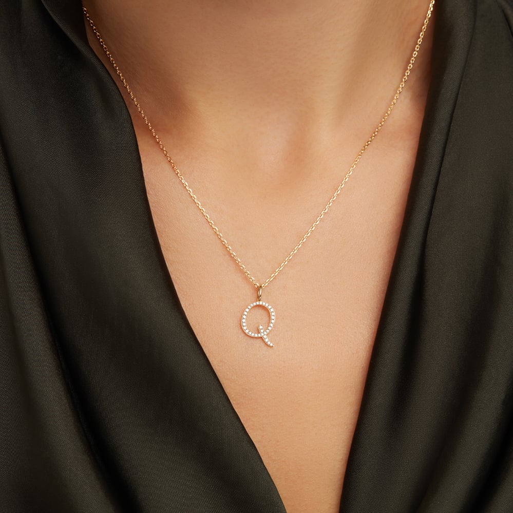 Diamond Initial Q Necklace 0.154ct Diamond