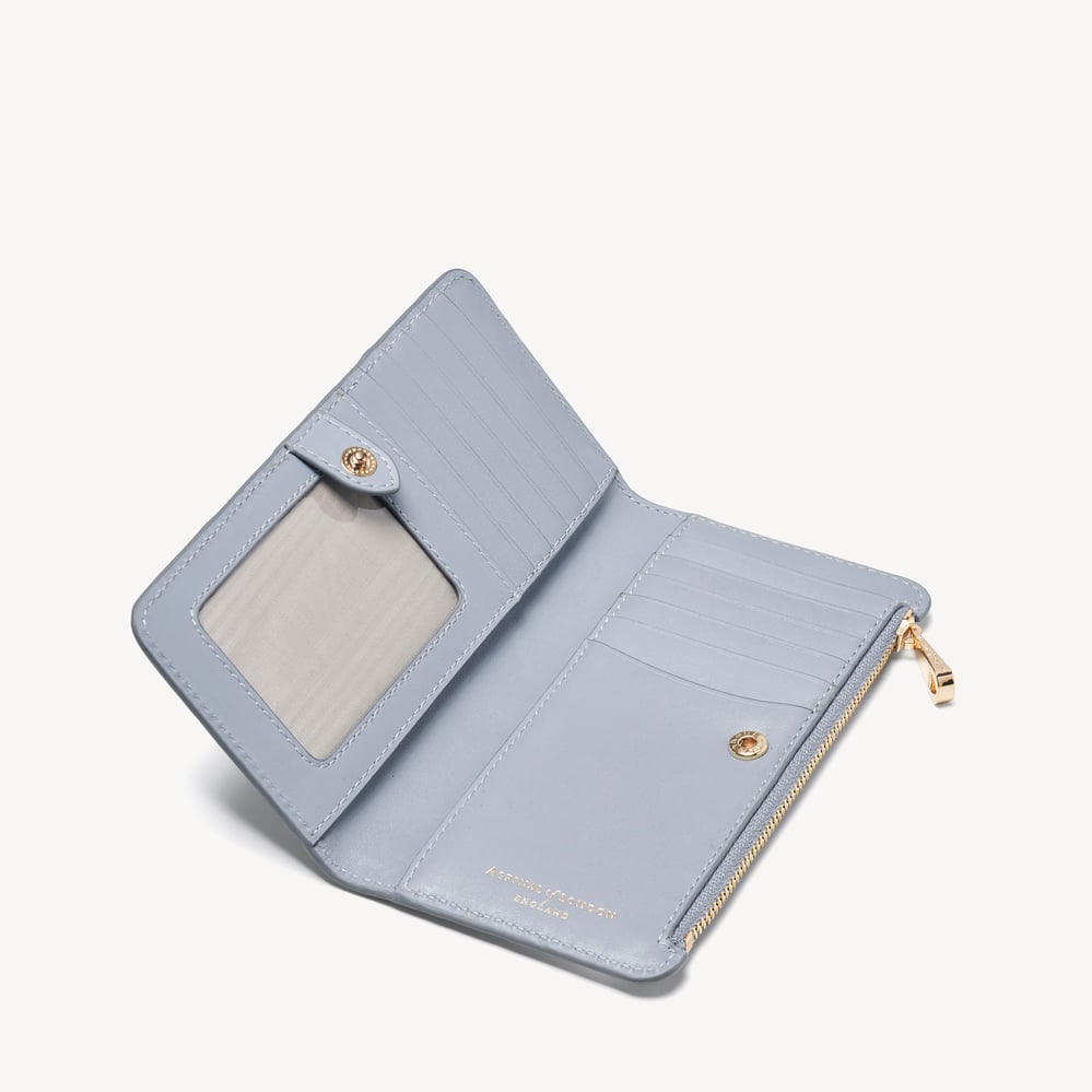 Mayfair Large Credit Card Wallet Sky Blue Pebble