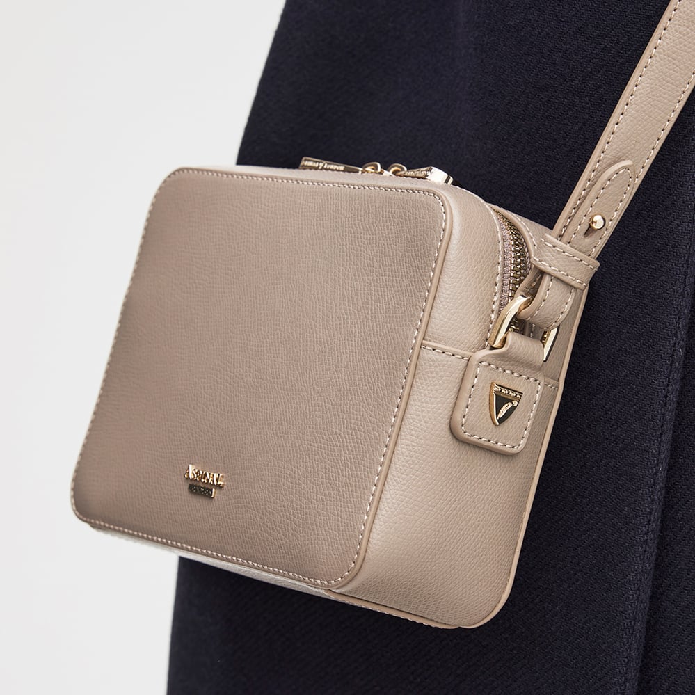 Camera Crossbody Moleskin Soft Saffiano