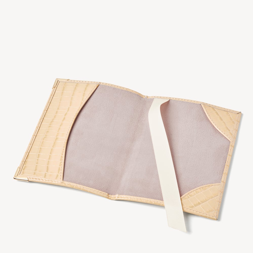 Passport Cover Deep Shine Buttermilk Small Croc