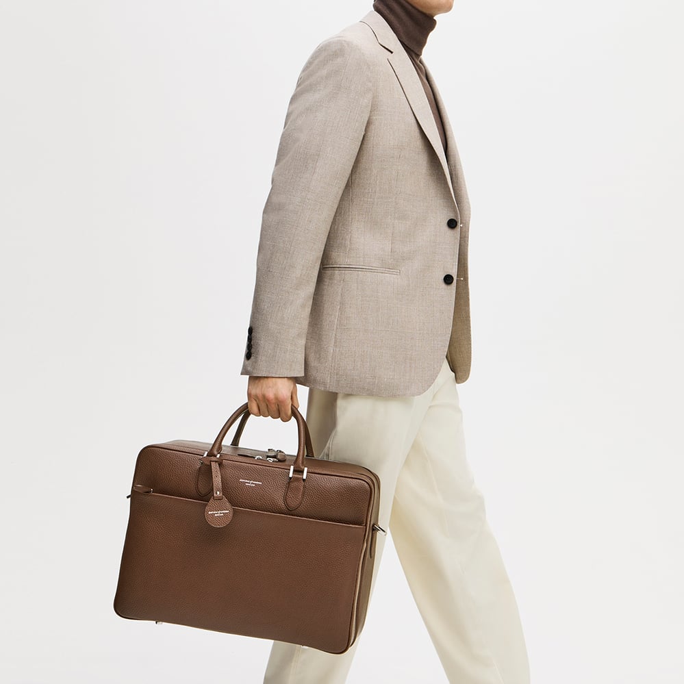 48 Hour Mount Street Travel Bag Tobacco Pebble