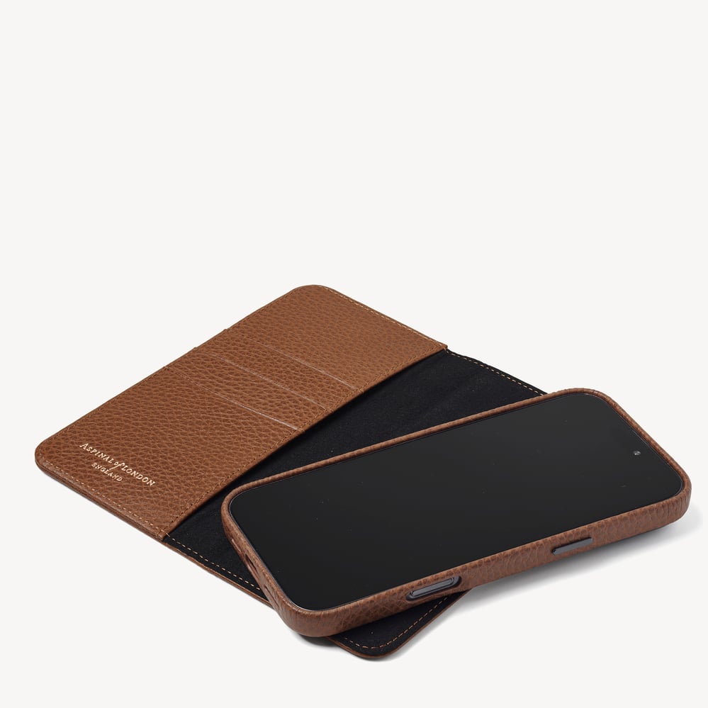 iPhone 16 Pro Max Magnetic Card Case Tan Pebble