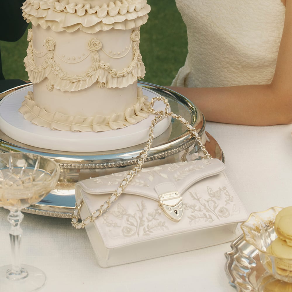 Mayfair®Clutch Ivory Silk Satin