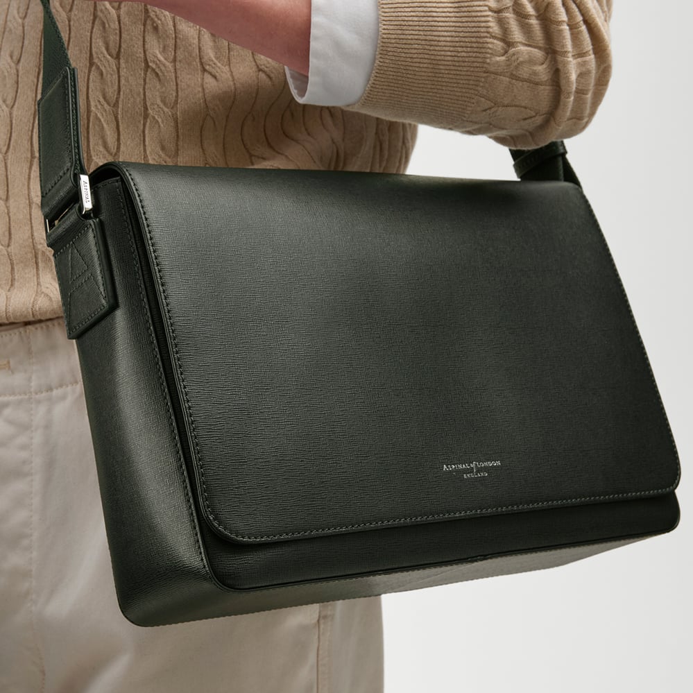 Reporter Messenger Forest Green Saffiano