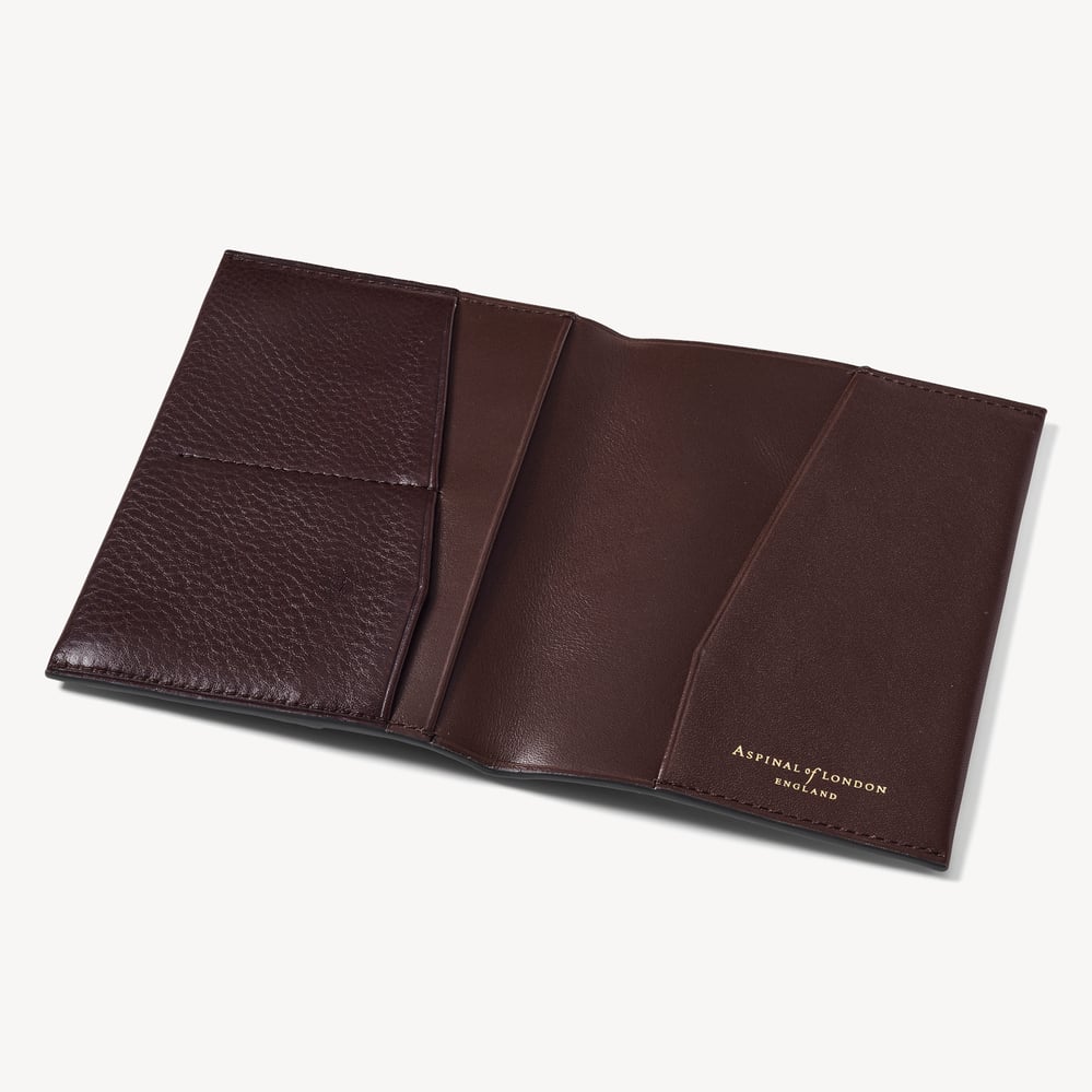 Heritage Passport Cover Conker Pebble