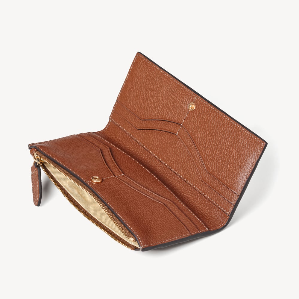 Large Hudson Wallet Tan Milled Pebble