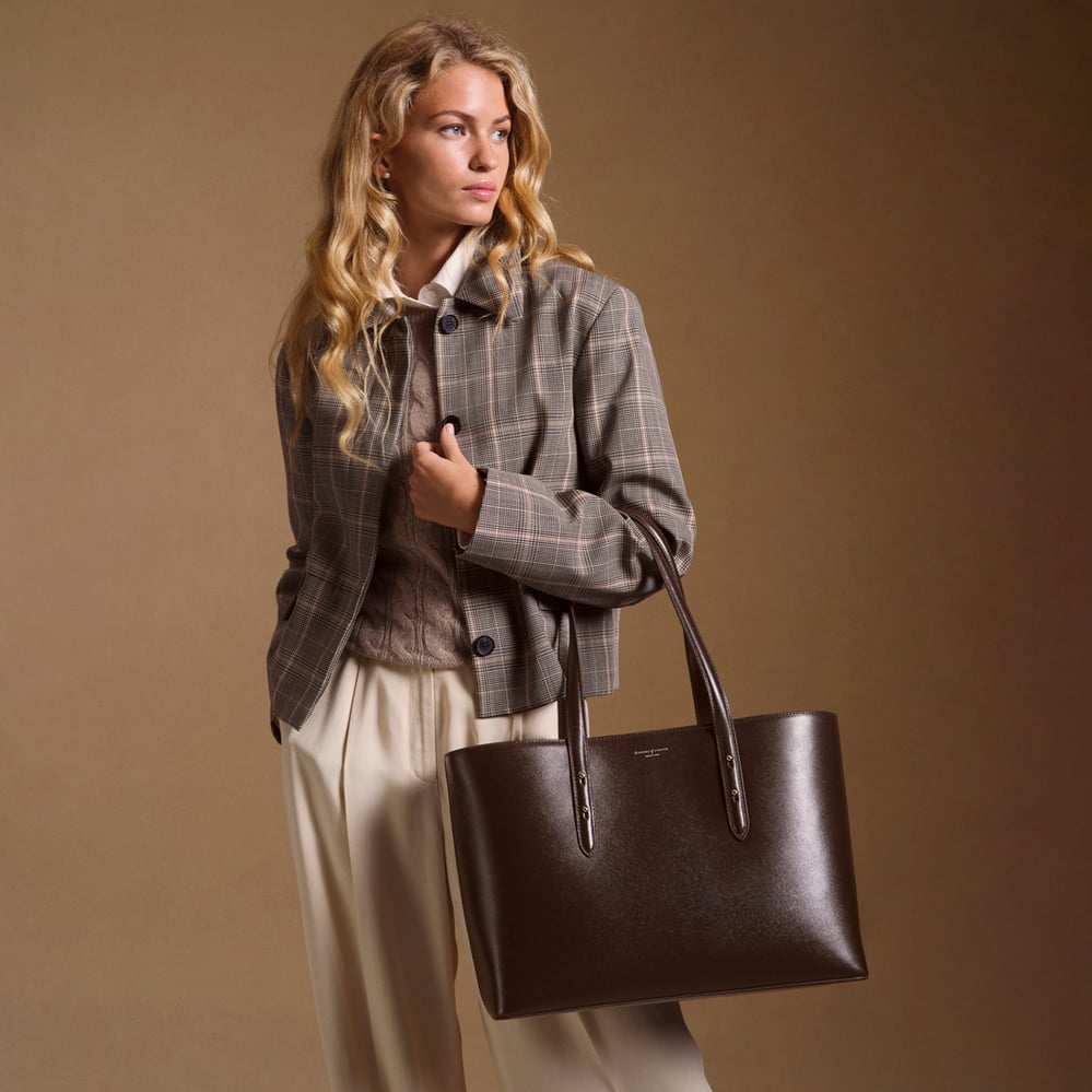 Regent Tote Chocolate Saffiano