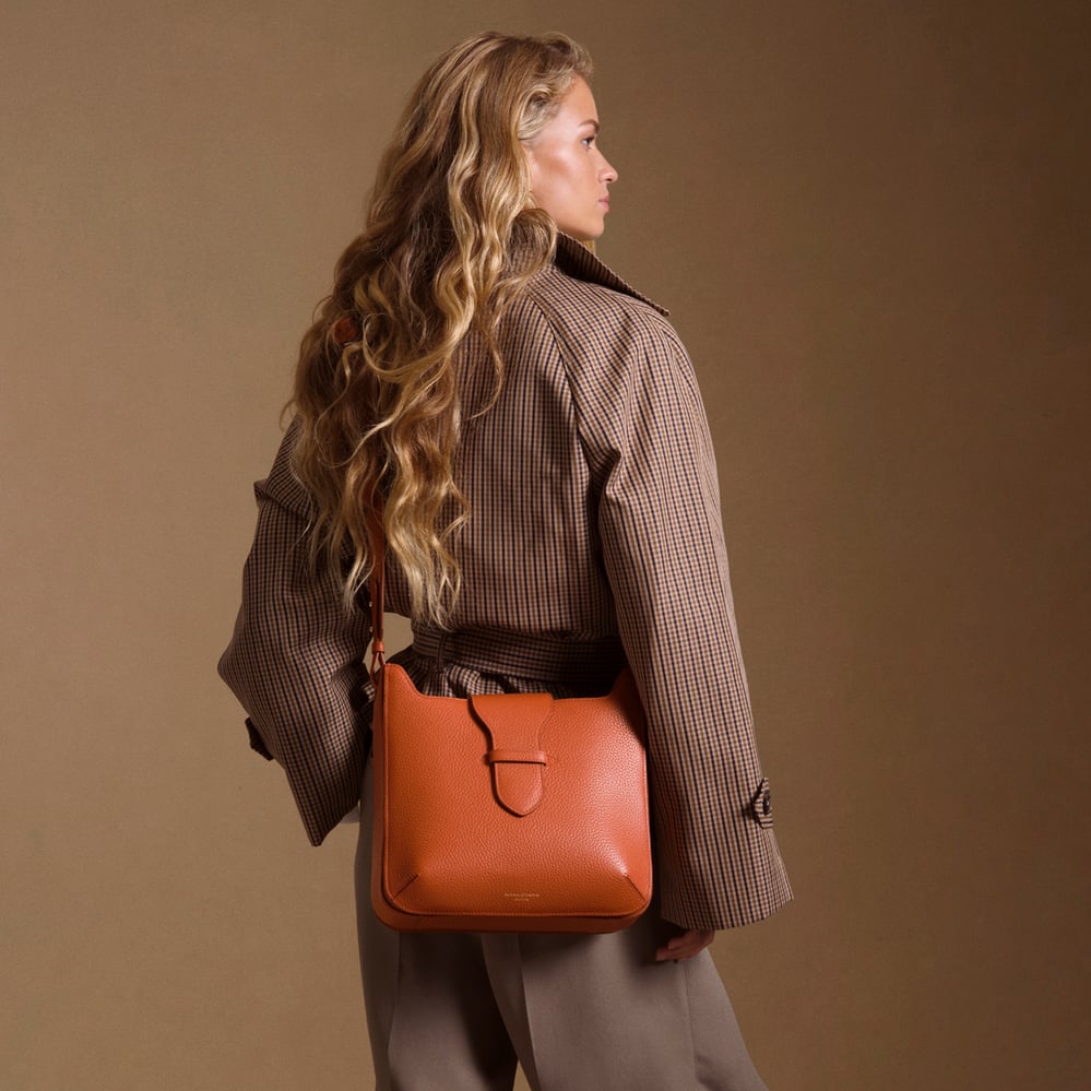 Ella Hobo Marmalade Pebble