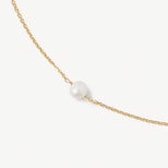 Pearl Station Short Necklace in Freshwater Pearl & 18ct Gold Vermeil from Aspinal of London