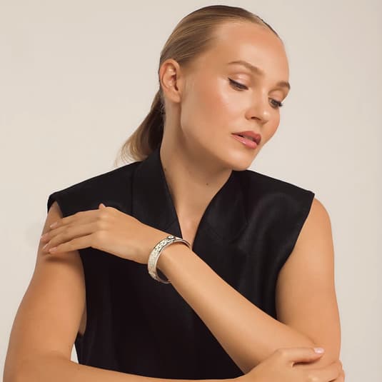 Bee Bangle in Ivory Enamel on Palladium Silver | Aspinal