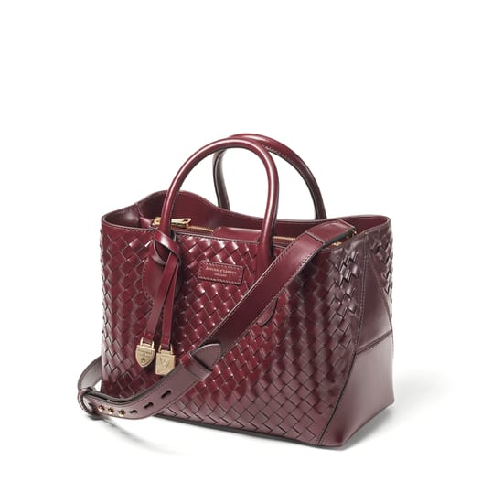 バラノサイテン Midi London Tote in Merlot Woven Leather with Charm | Aspinal