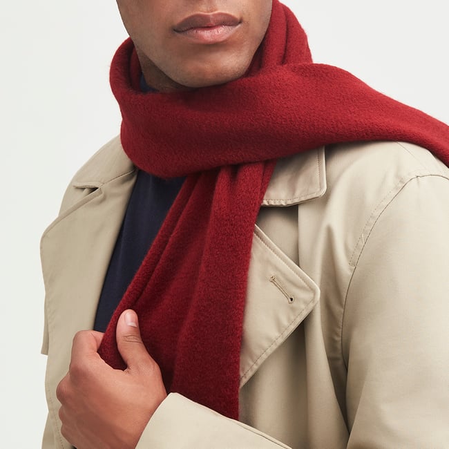 カーディナルレッドのピュアカシミヤスカーフ | Aspinal of London