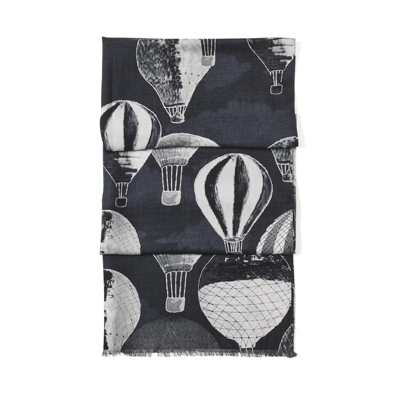 Aspinal Of London Womens Monochrome Large Merino-silk Blend Scarf In Black