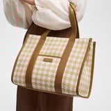 Henley Tote Natural & White Raffia with Smooth Tan