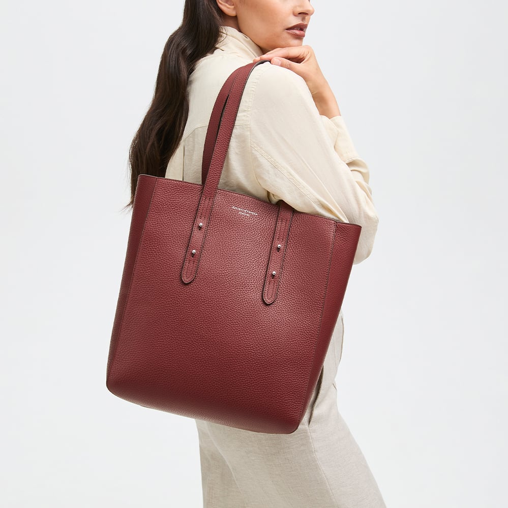 Essential Tote Merlot Pebble