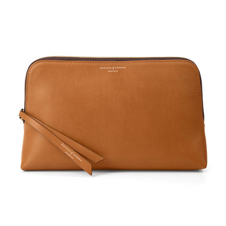 Large Essential Cosmetic Case in Smooth Tan Large Essential Cosmetic Case in Smooth Tan