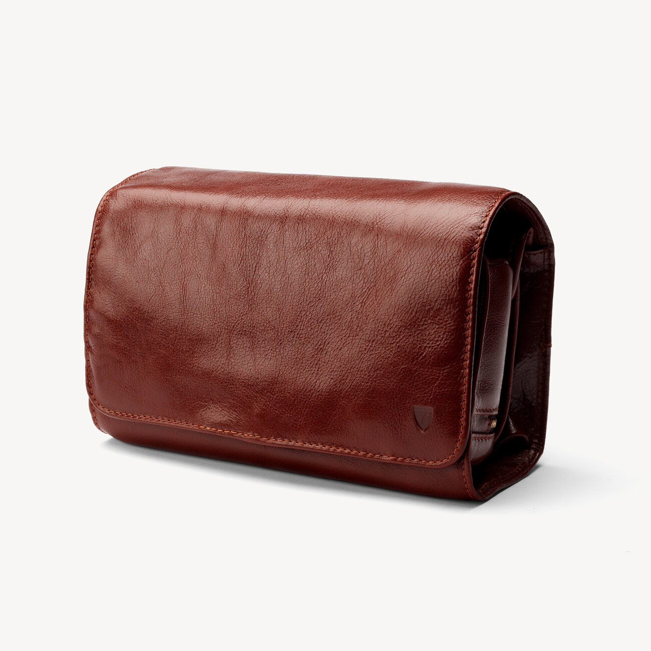 Men’s Hanging Wash Bag in Smooth Cognac Aspinal of London