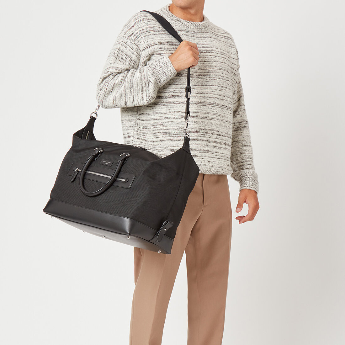 Men's Gym Bag in Black Nylon Aspinal of London