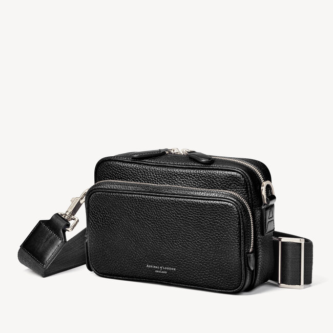 Reporter East West Messenger Bag Black Pebble