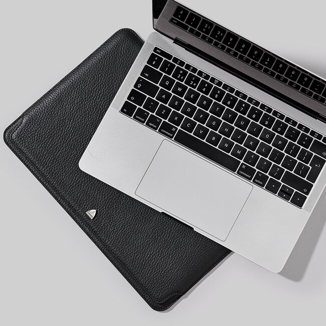 13-inch Slip Laptop Case Black Pebble