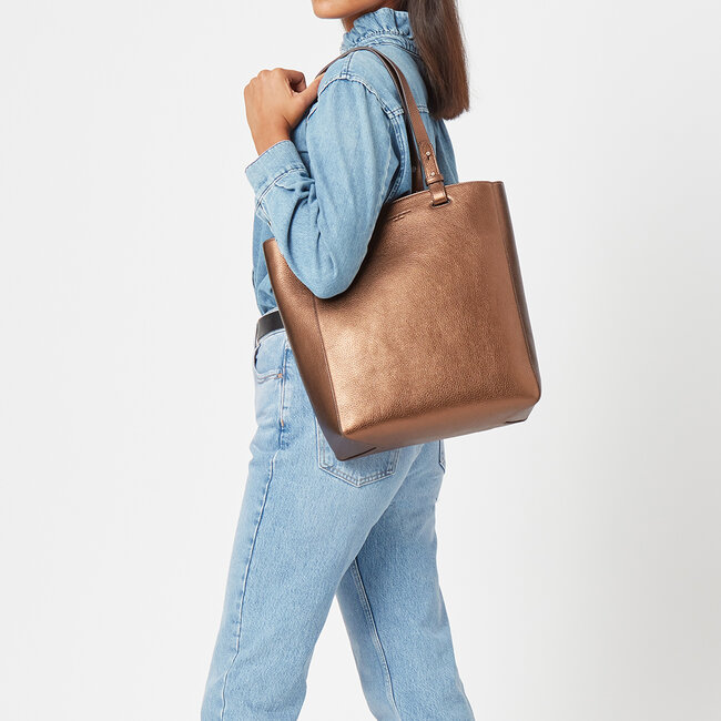 Essential Tote Bronze Pebble